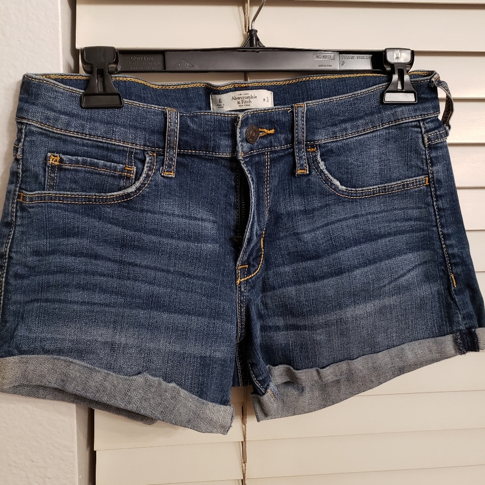 Abercrombie & Fitch Jean shorts